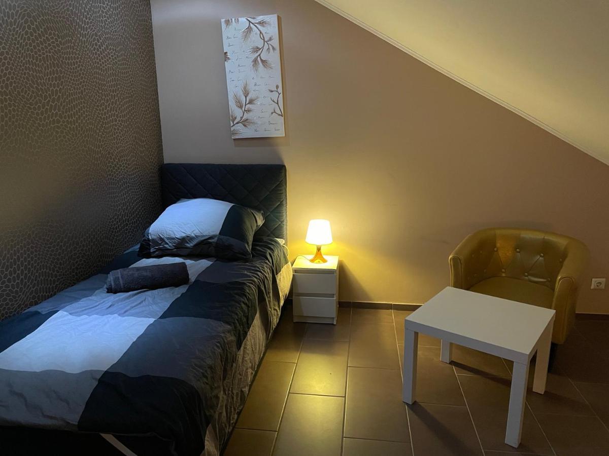 Appartamento Sky Night Loft Düren - Eifel Esterno foto